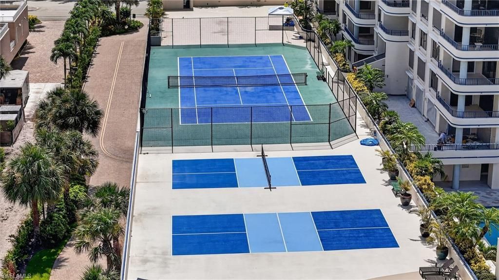 4451 Gulf Shore Blvd N, Unit 1604, Naples, FL 34103 Photo