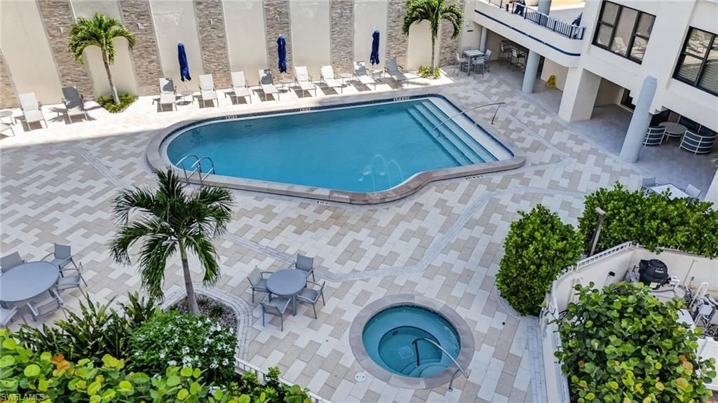 4451 Gulf Shore Blvd N, Unit 1604, Naples, FL 34103 Photo