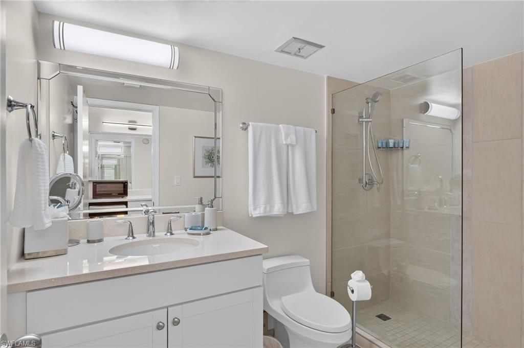 4451 Gulf Shore Blvd N, Unit 1604, Naples, FL 34103 Photo