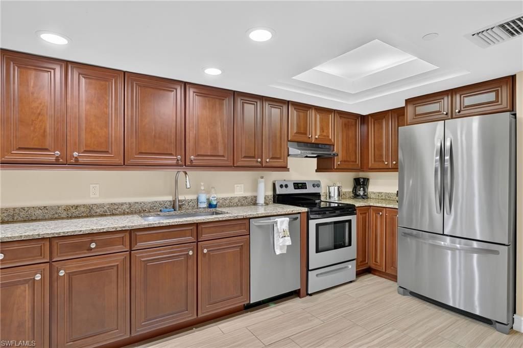4451 Gulf Shore Blvd N, Unit 1604, Naples, FL 34103 Photo