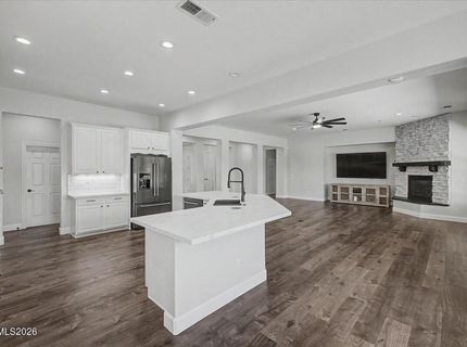 400 Sunset Springs Lane, Spanish Springs, NV 89441 Photo
