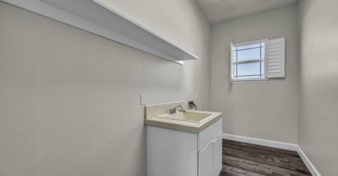 400 Sunset Springs Lane, Spanish Springs, NV 89441 Photo