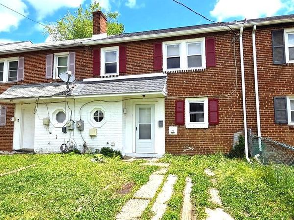 18 S PENNEWELL DRIVE, WILMINGTON, DE 19809