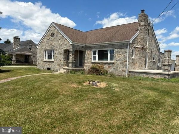 3147 CARLISLE ROAD , DOVER, PA 17315