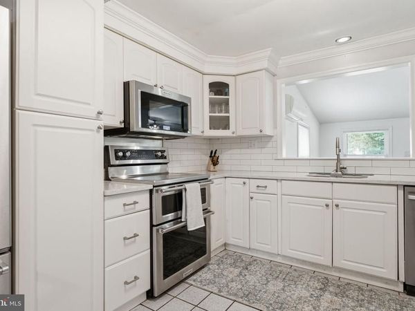 321 ALMSHOUSE ROAD, RICHBORO, PA 18954