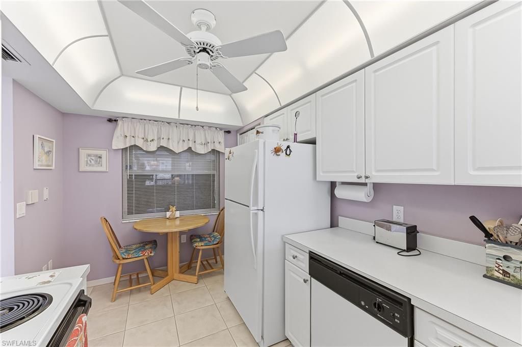 4421 Bay Beach Ln , Unit 623, Fort Myers Beach, FL 33931 Photo
