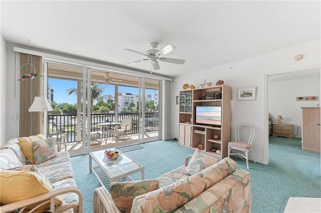 4421 Bay Beach Ln , Unit 623, Fort Myers Beach, FL 33931 Photo