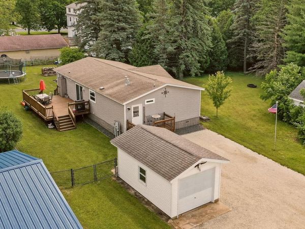 405 N Pleasant Avenue, Spring Valley, MN 55975