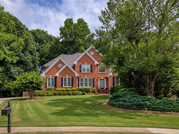 13875 Belleterre Drive , Alpharetta, GA 30004