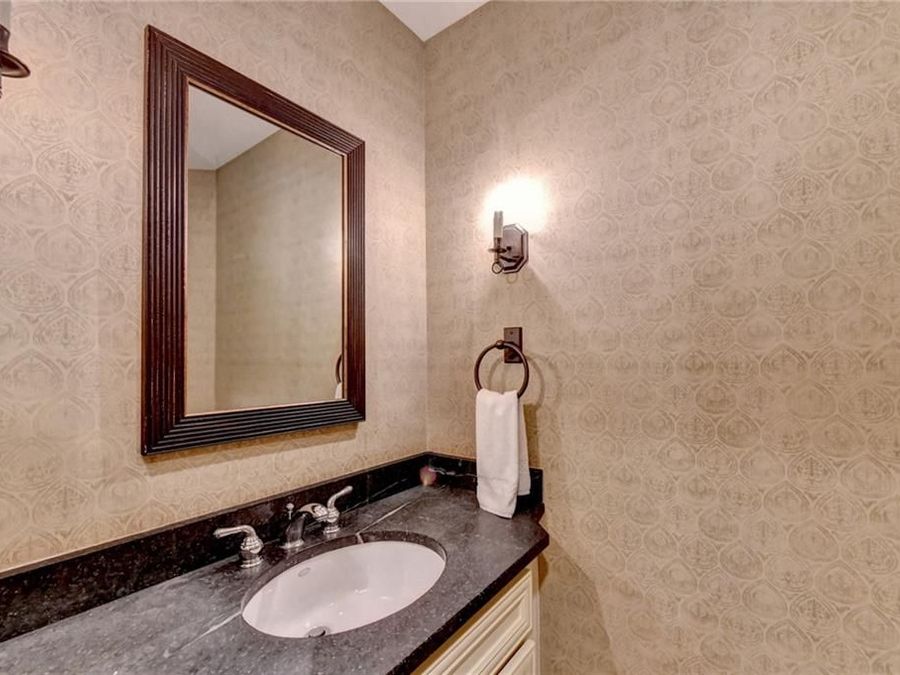 Property Image 94