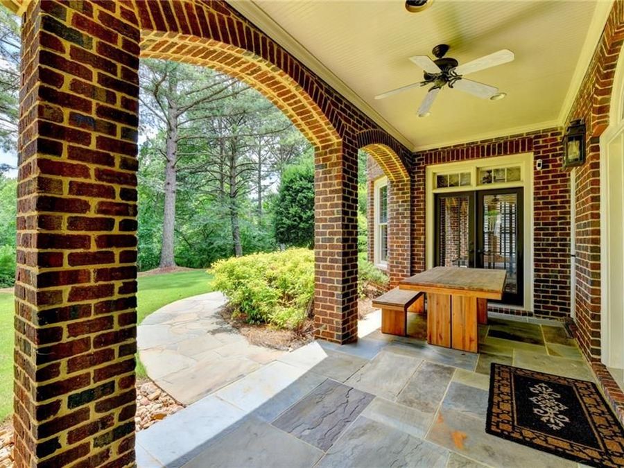 Property Image 100