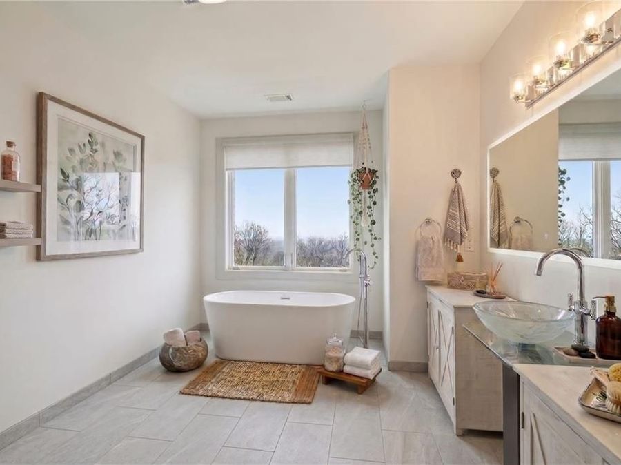 Property Image 57