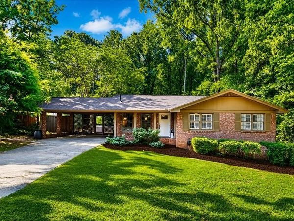 702 Highview Drive SE, Smyrna, GA 30082