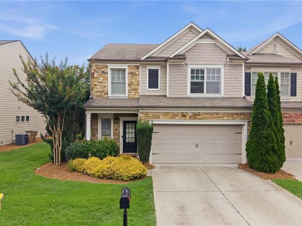 750 Middleton Pl, Alpharetta, GA 30004