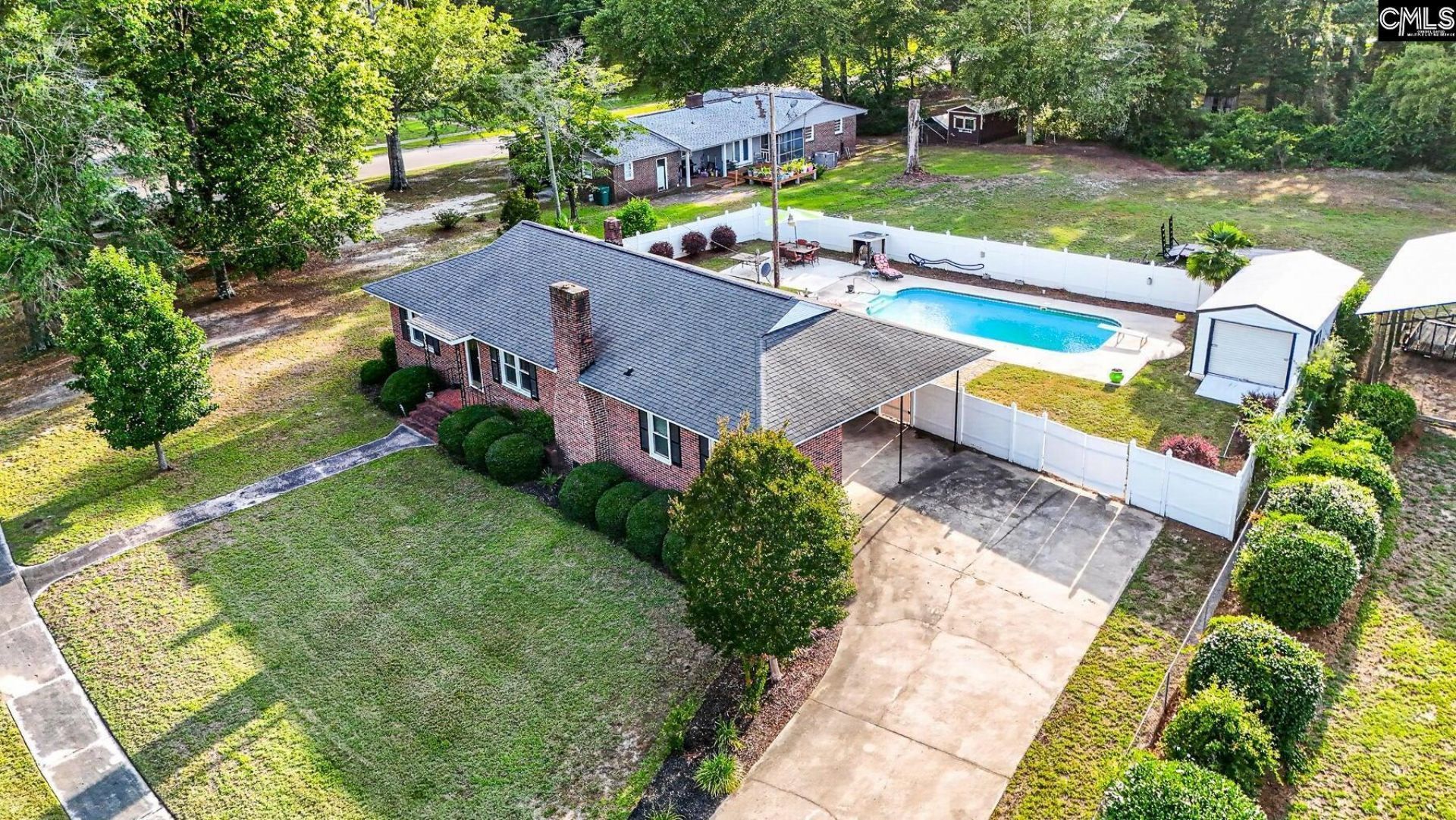 56 Woodlawn Terrace  Photo 34