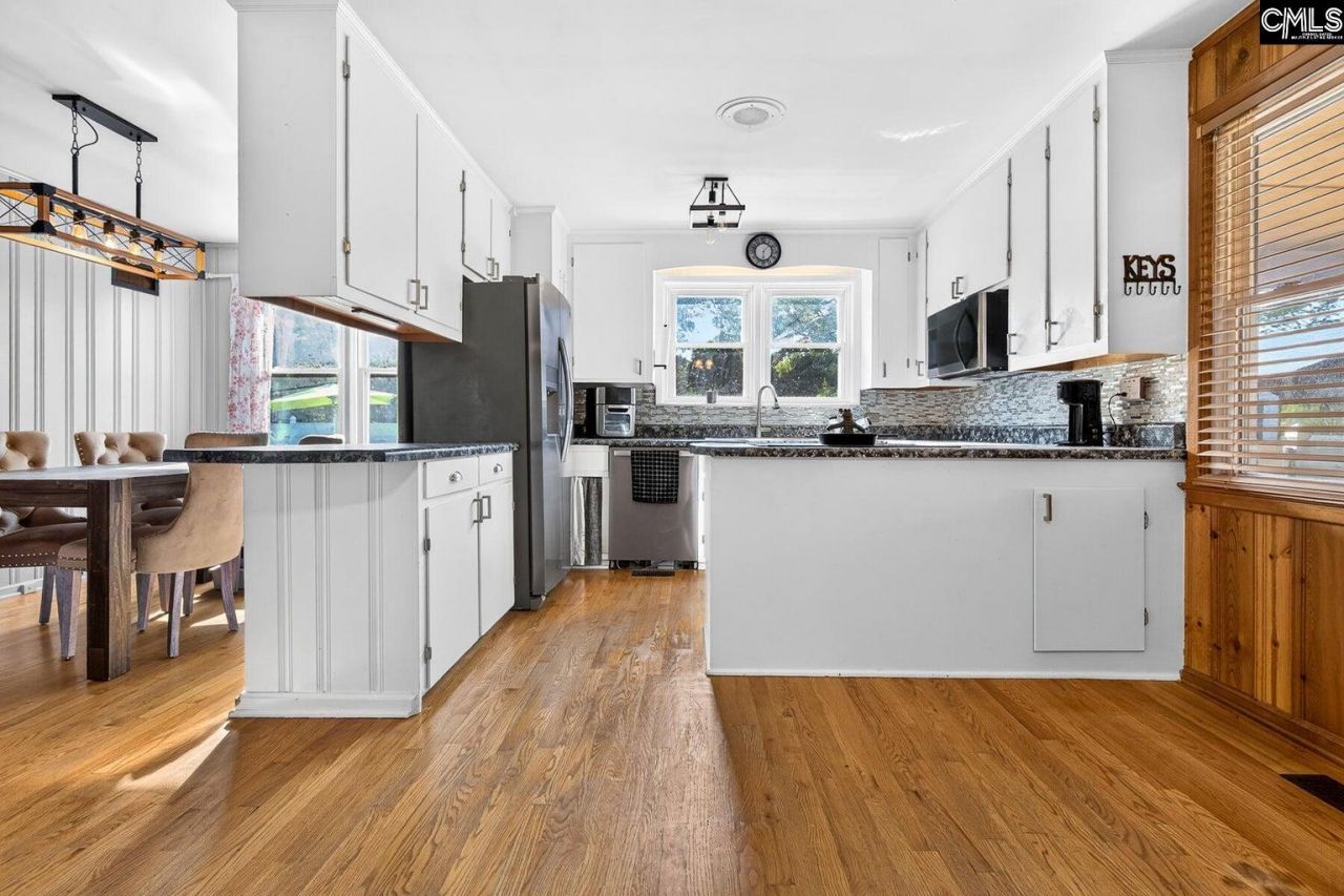 56 Woodlawn Terrace  Photo 38