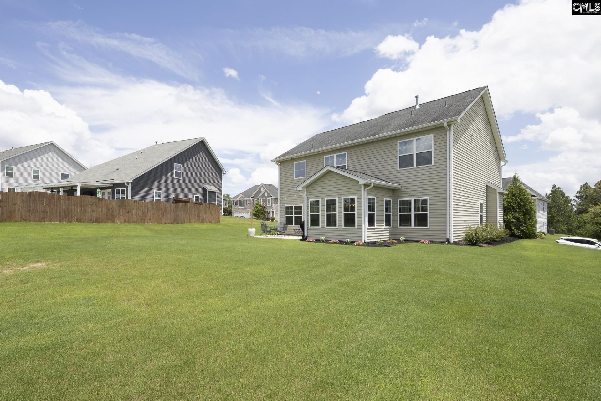 515 Winterfield Drive Photo 35