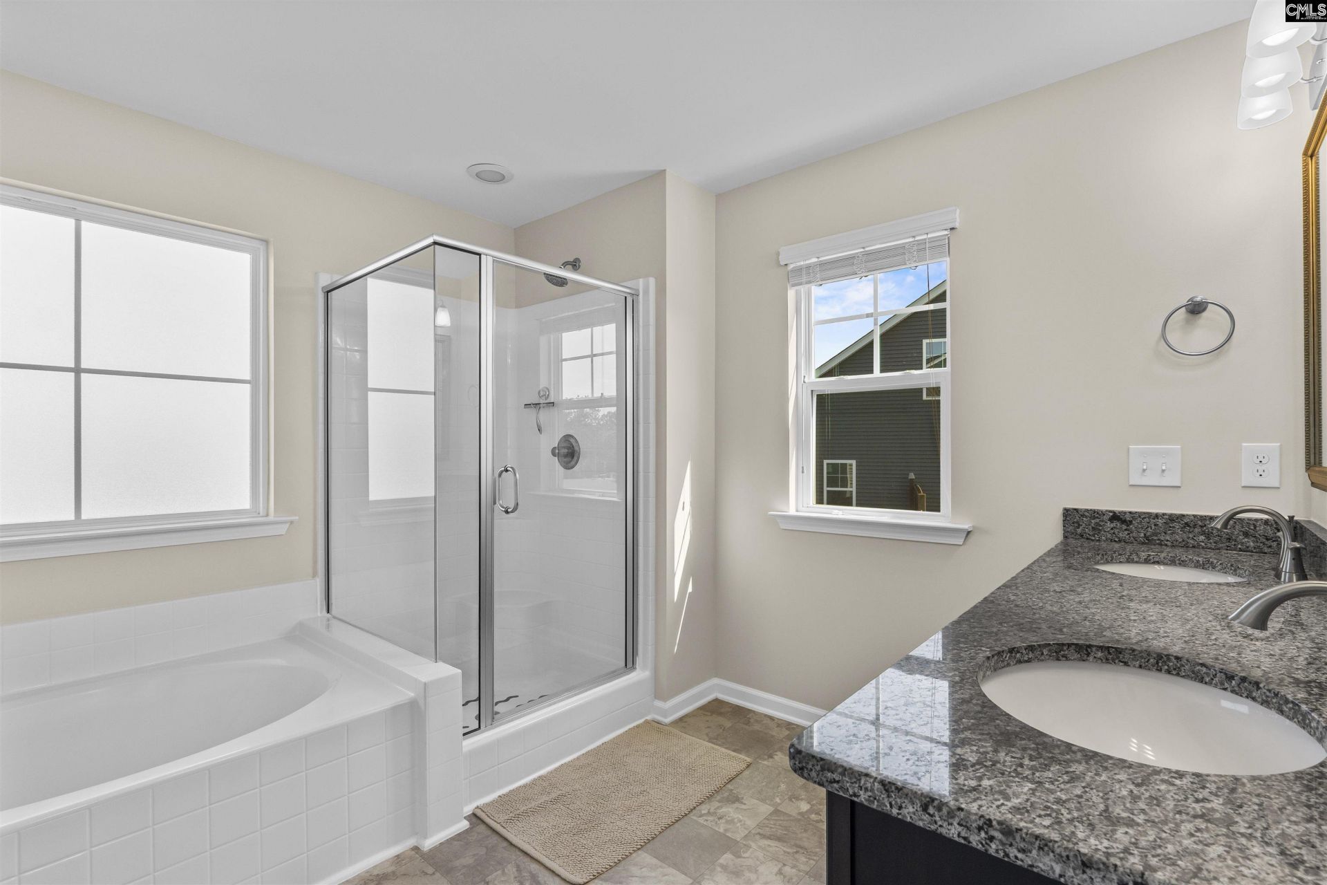 515 Winterfield Drive Photo 9