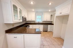 133 Snow Lane  photo 4