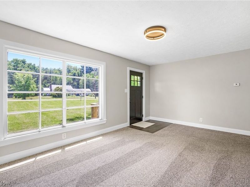 1371 Krumroy Road, Akron, OH 44306 Photo 2