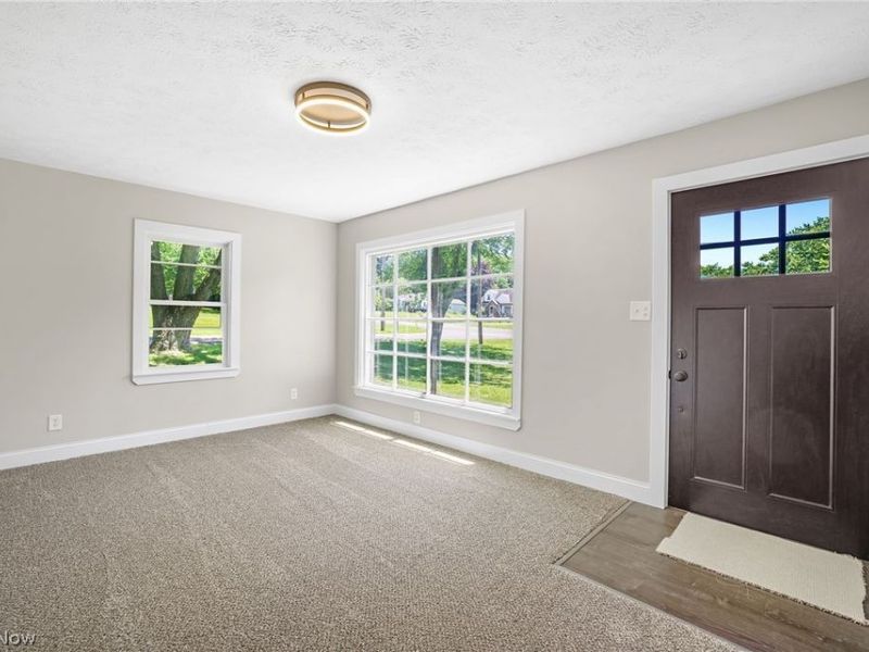 1371 Krumroy Road, Akron, OH 44306 Photo 3