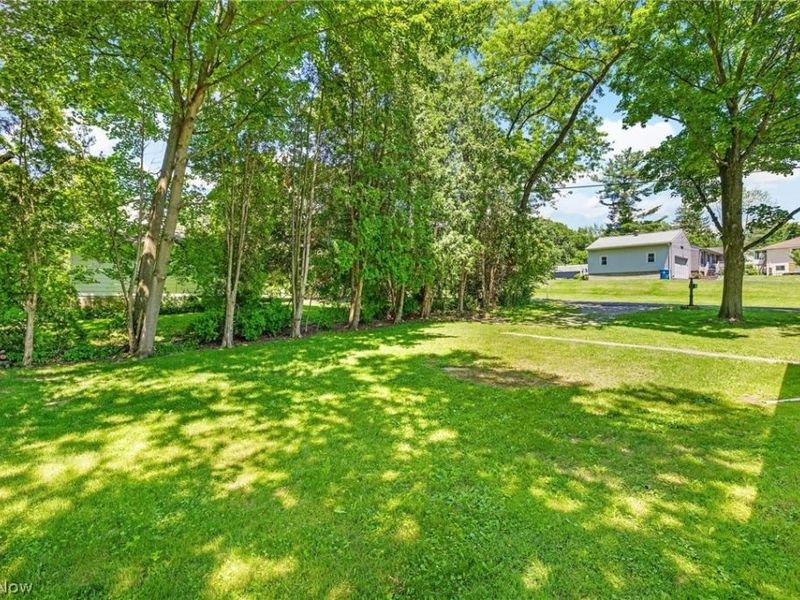 1371 Krumroy Road, Akron, OH 44306 Photo 30