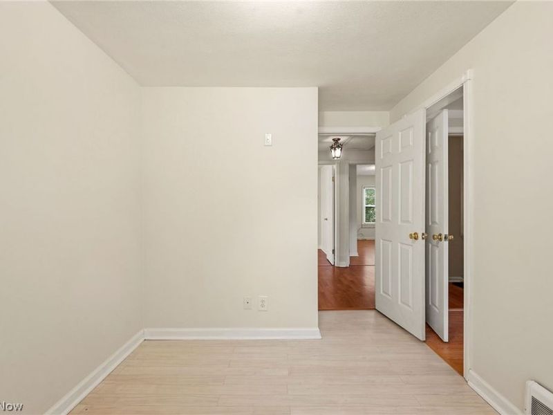 6832 Hillside Road, Independence, OH 44131 Photo 24