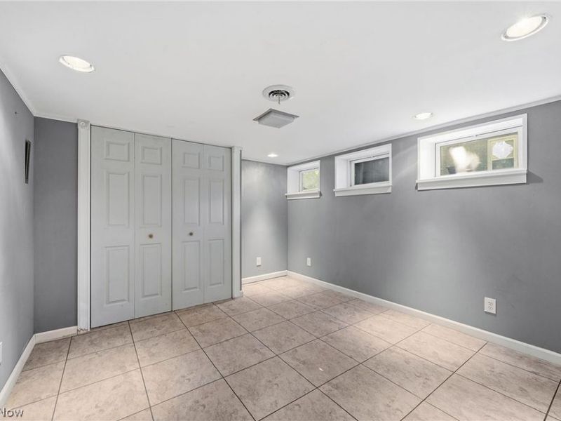 6832 Hillside Road, Independence, OH 44131 Photo 32
