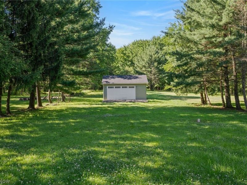 6832 Hillside Road, Independence, OH 44131 Photo 4