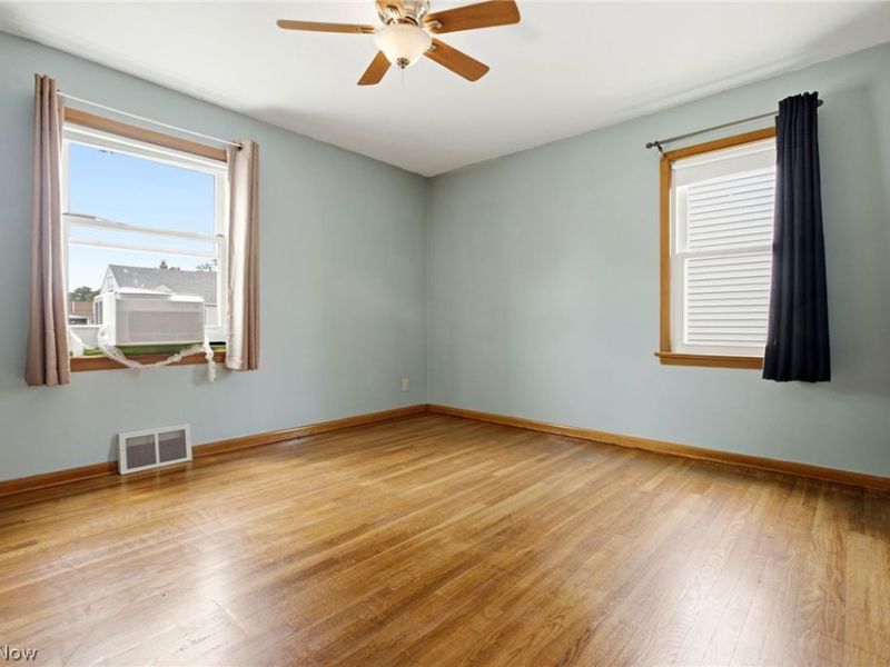 29783 Robert Street, Wickliffe, OH 44092 Photo 13