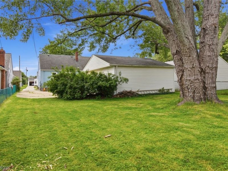 29783 Robert Street, Wickliffe, OH 44092 Photo 28