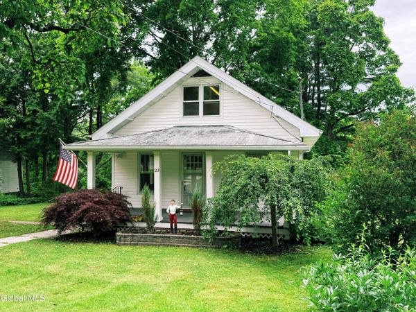 23 Hill Street, Alplaus, NY 12008