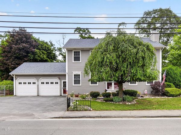 329 E Campbell Road, Schenectady, NY 12303