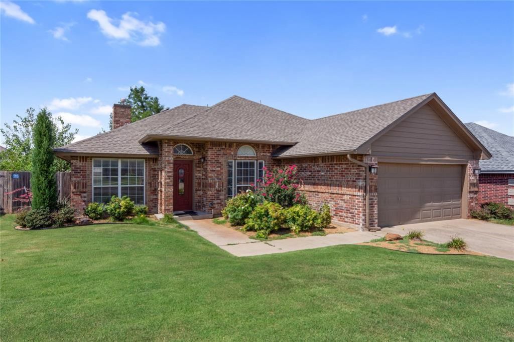 8117 NW 83rd Place, Oklahoma City, OK 73132 Main Photo