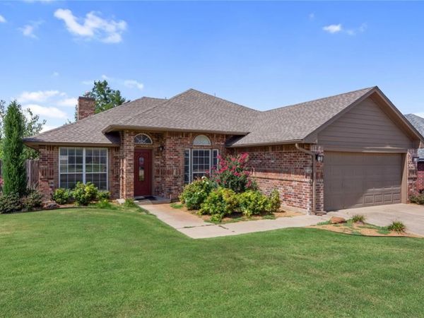8117 NW 83rd Place, Oklahoma City, OK 73132