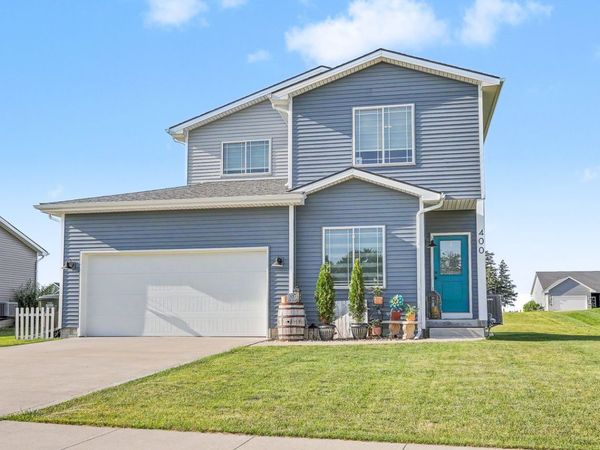 400 Big Bluestem Drive , Monroe, IA 50170
