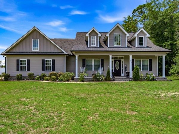 2117 Kara Dr., Conway, SC 29527