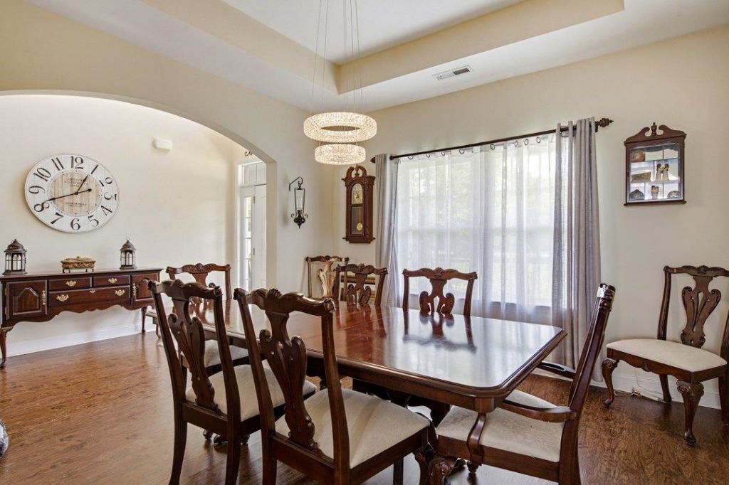 2117 Kara Dr. Photo 16