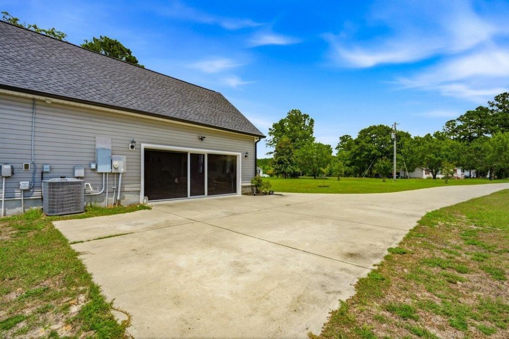 2117 Kara Dr. Photo 34