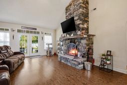 2117 Kara Dr. photo 4