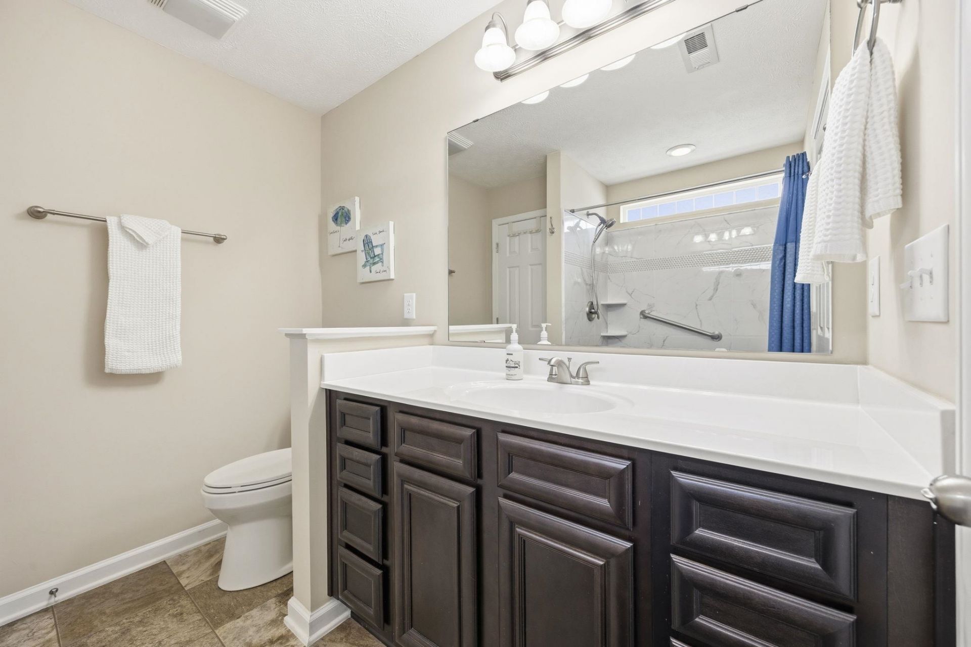 1077 Lizzie Ln. Photo 22