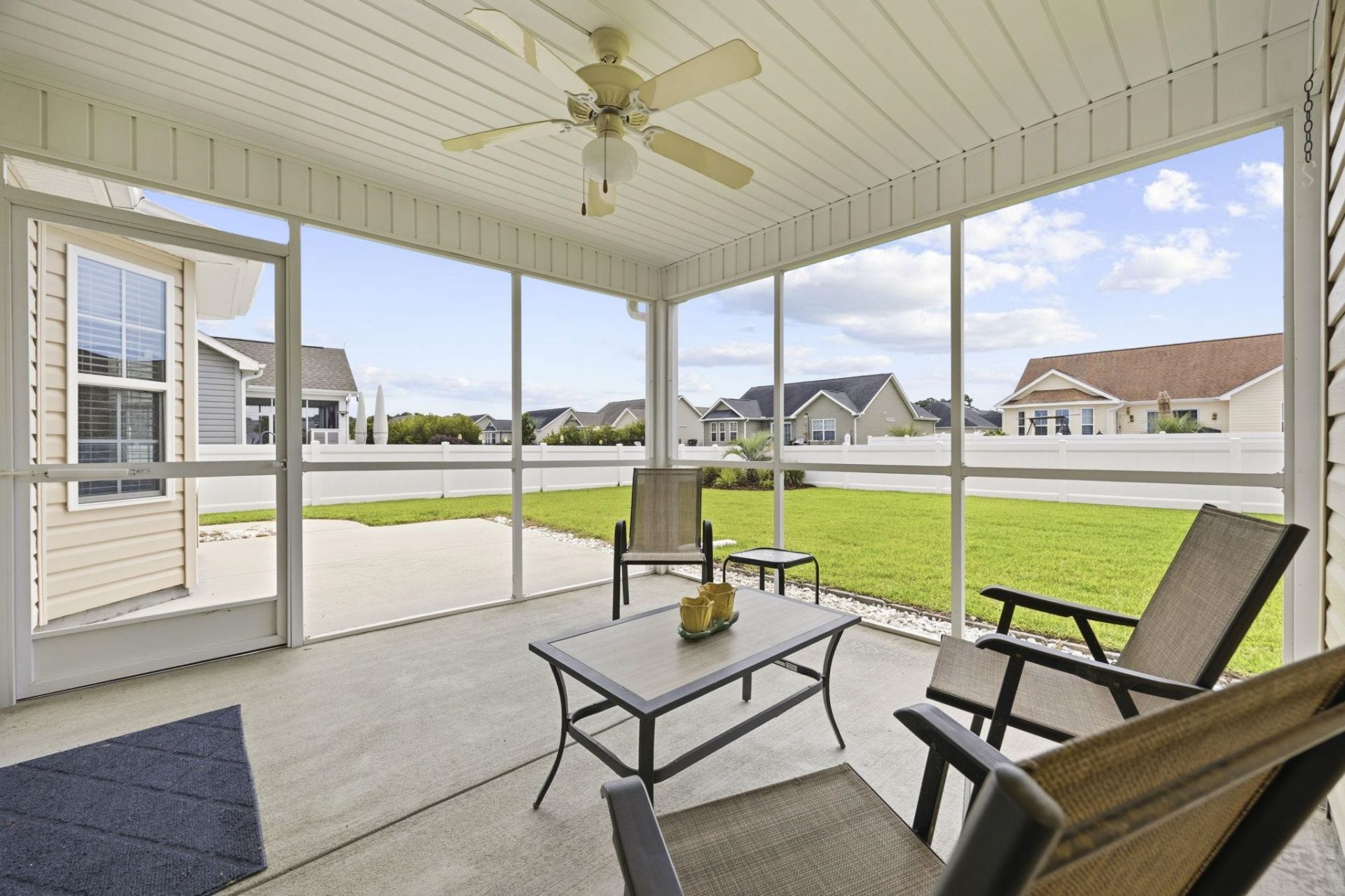 1077 Lizzie Ln. Photo 31