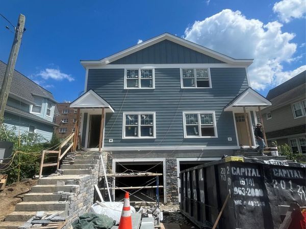 31 Maple Avenue , Harrison, NY 10528