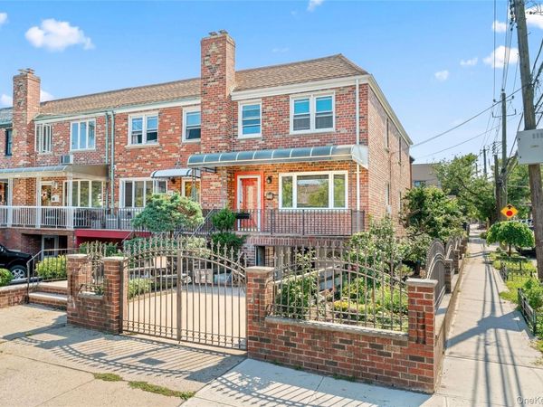 5902 70th Street , Maspeth, NY 11378