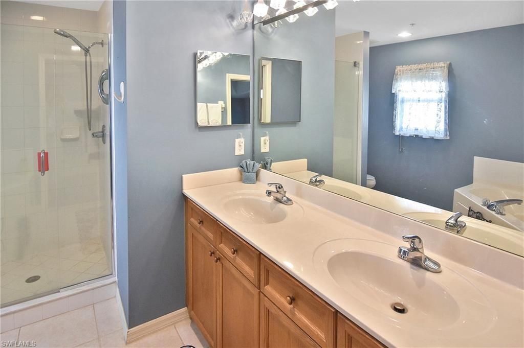 10021 Lake Cove Dr , Unit 101, Fort Myers, FL 33908 Photo