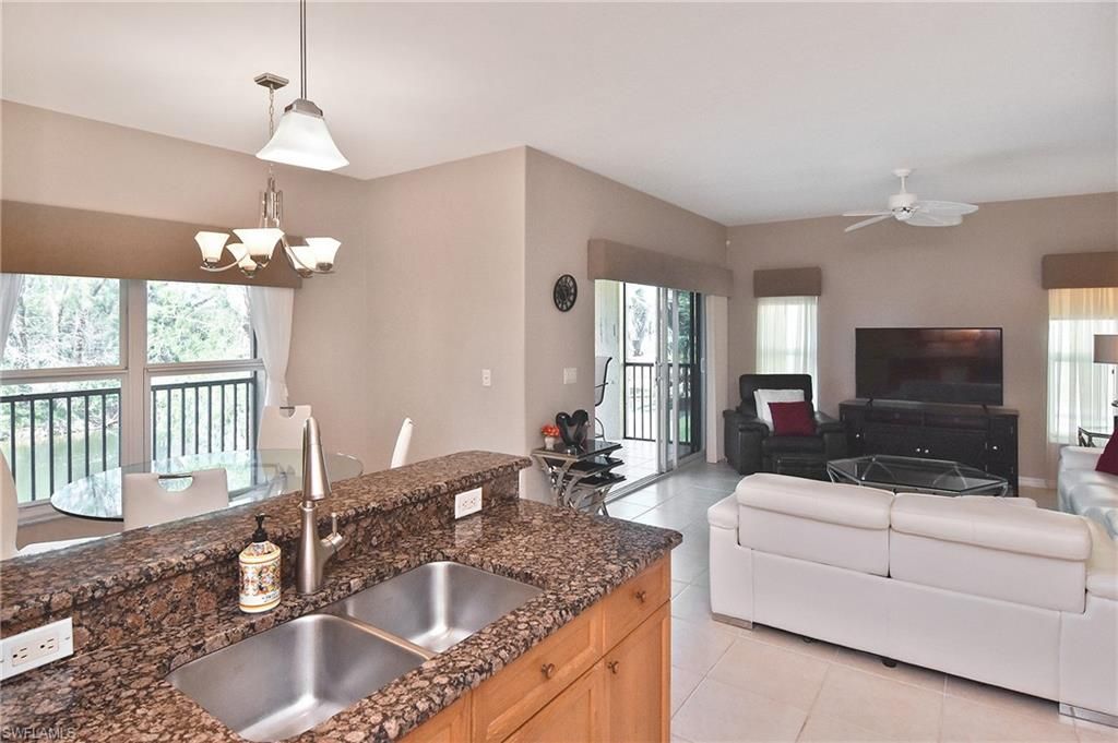 10021 Lake Cove Dr , Unit 101, Fort Myers, FL 33908 Photo