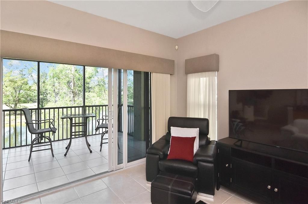 10021 Lake Cove Dr , Unit 101, Fort Myers, FL 33908 Photo