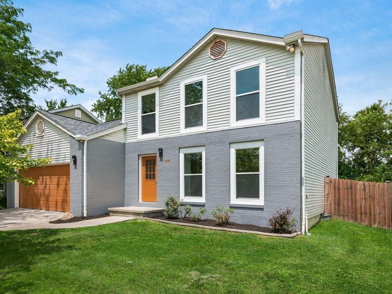 6428 Berry Pond Way, Canal Winchester, OH 43110 Photo 2