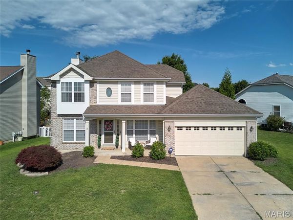219 Chestnut Hill Drive, O'Fallon, MO 63368