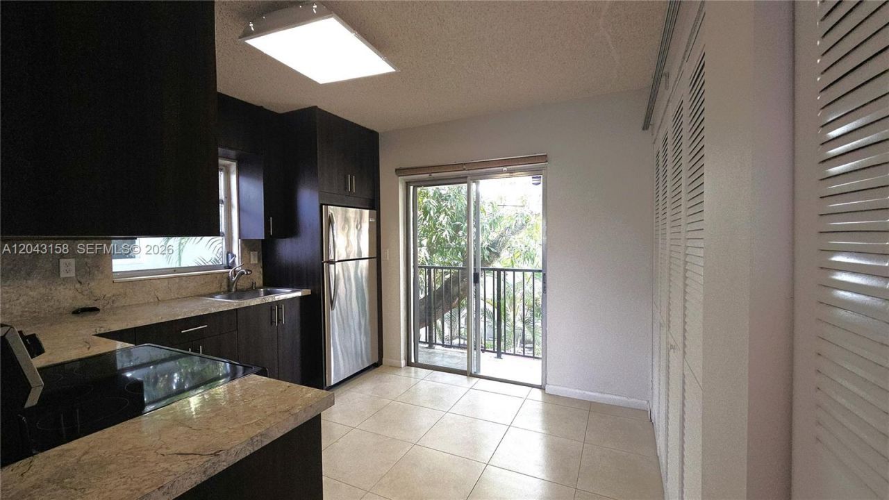 3519 SW 17th Ter , Unit 3519, Miami, FL 33145 Photo